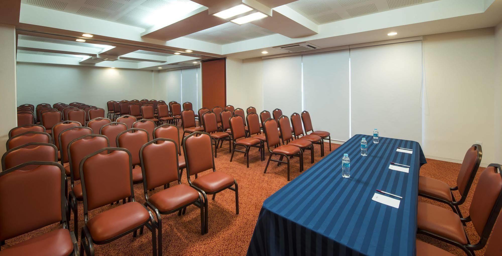 Mision Express Queretaro Hotel Luaran gambar