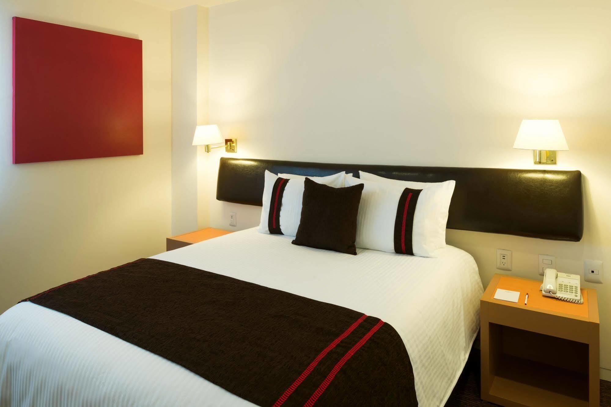 Mision Express Queretaro Hotel Luaran gambar